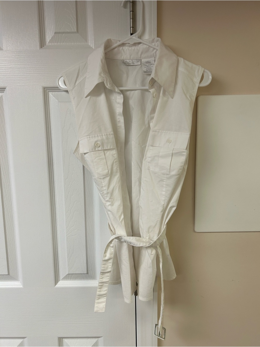 Worthington Stretch sleeveless utility button-front top front tie